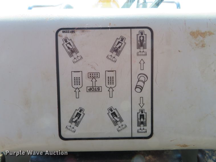 image for item DH1126 2012 John Deere 655C  trackloader