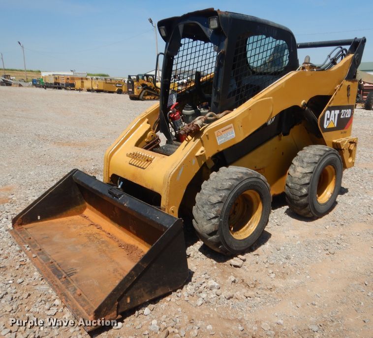 image for item DH3747 2013 Caterpillar 272D  skid steer loader