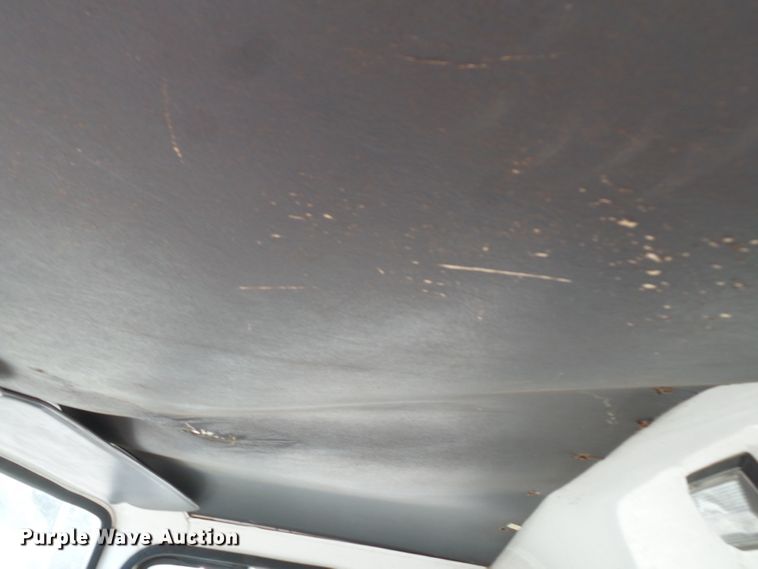 image for item DH3841 1992 Ford L9000  flatbed truck