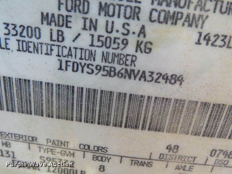 image for item DH3841 1992 Ford L9000  flatbed truck