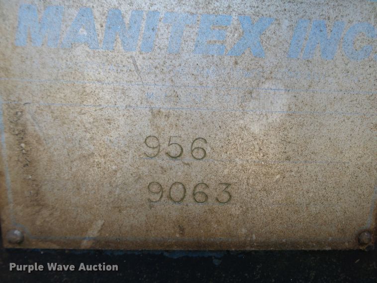 image for item DH3843 1999 International 4900  crane truck