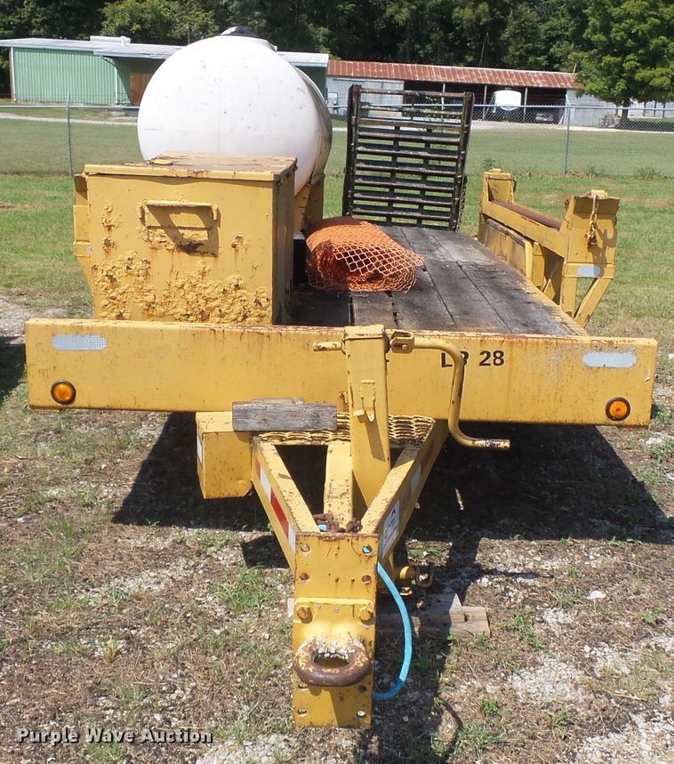 image for item DH3848 1997 Redi Haul equipment trailer