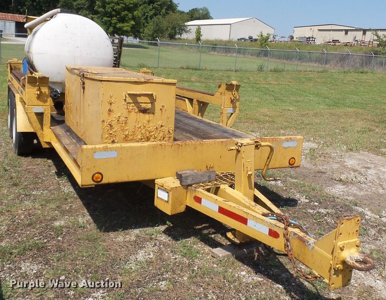 image for item DH3848 1997 Redi Haul equipment trailer