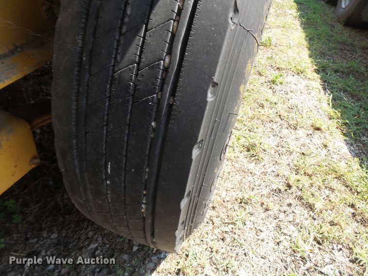 image for item DH3848 1997 Redi Haul equipment trailer