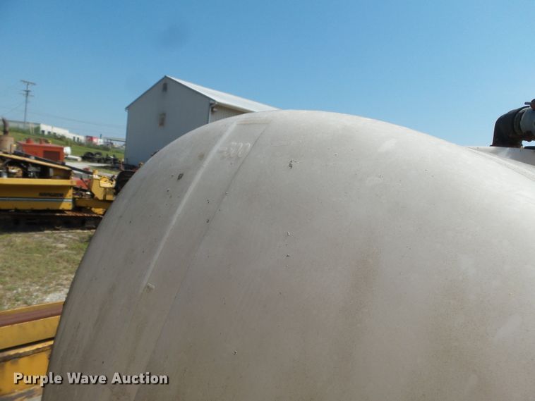 image for item DH3848 1997 Redi Haul equipment trailer