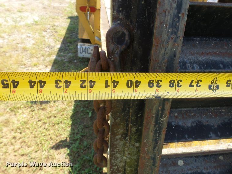 image for item DH3848 1997 Redi Haul equipment trailer