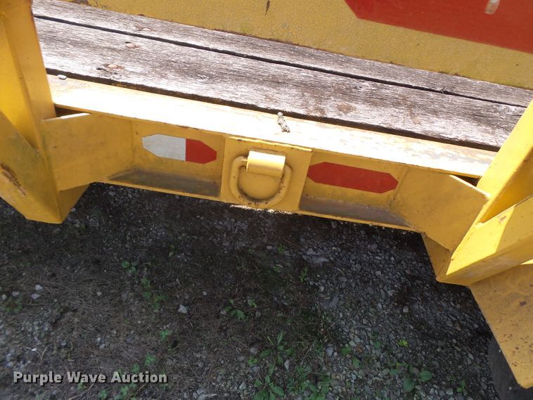 image for item DH3848 1997 Redi Haul equipment trailer