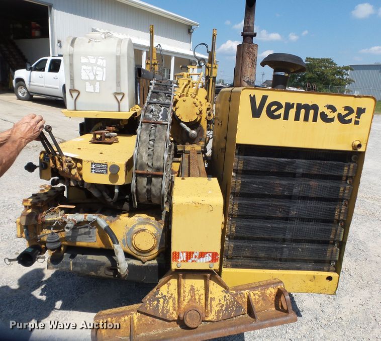 image for item DH3850 1997 Vermeer D24X40  directional boring unit