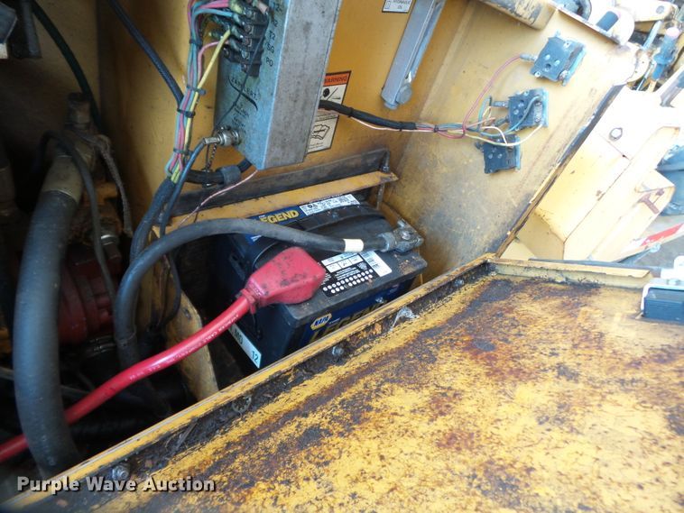 image for item DH3850 1997 Vermeer D24X40  directional boring unit