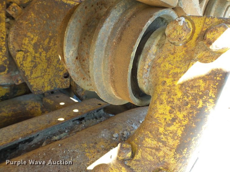 image for item DH3851 1984 Komatsu D65P-8  cable plow