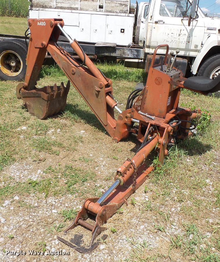 image for item DH3853 Ditch Witch A420 backhoe