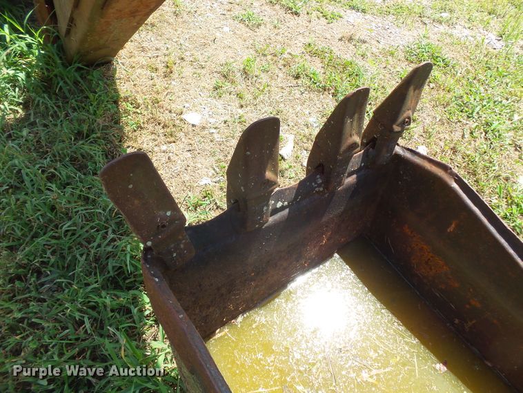 image for item DH3853 Ditch Witch A420 backhoe