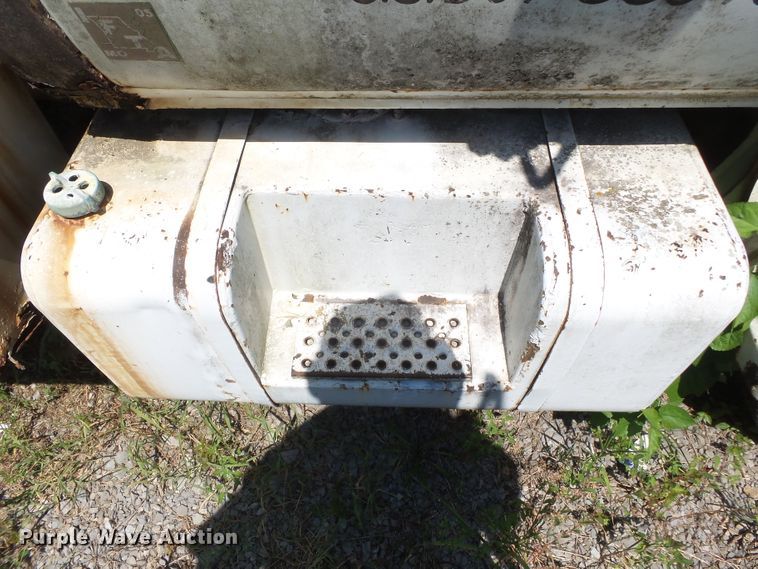 image for item DH3855 1980 GMC 7000  utility truck