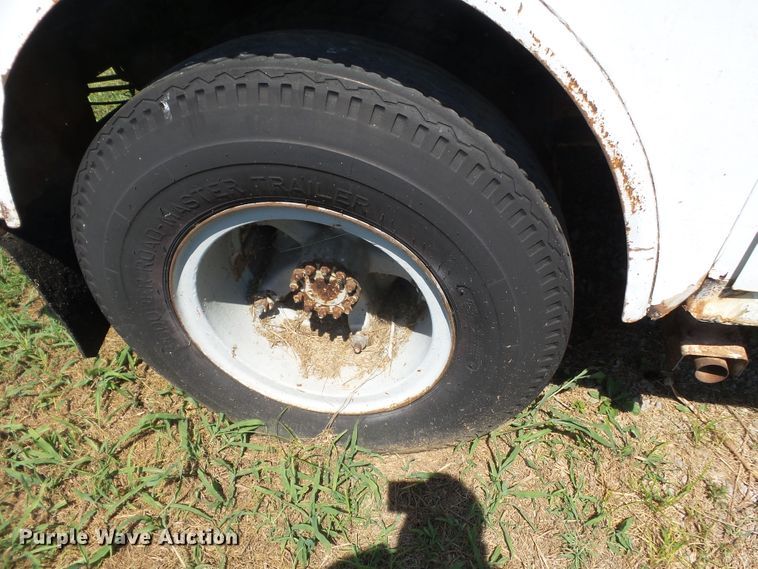 image for item DH3855 1980 GMC 7000  utility truck