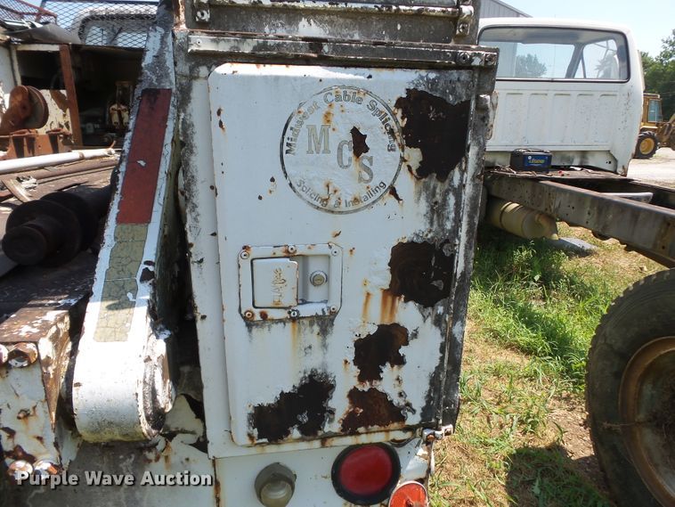 image for item DH3855 1980 GMC 7000  utility truck