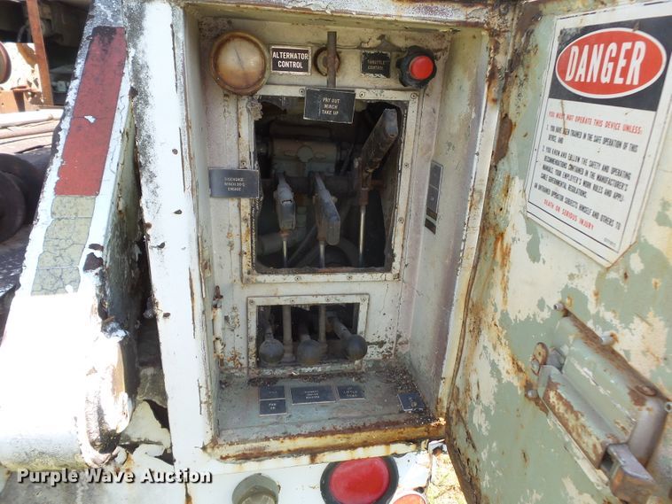 image for item DH3855 1980 GMC 7000  utility truck