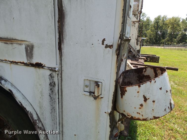 image for item DH3855 1980 GMC 7000  utility truck