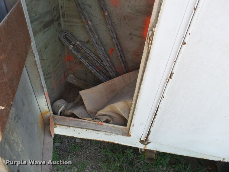 image for item DH3855 1980 GMC 7000  utility truck