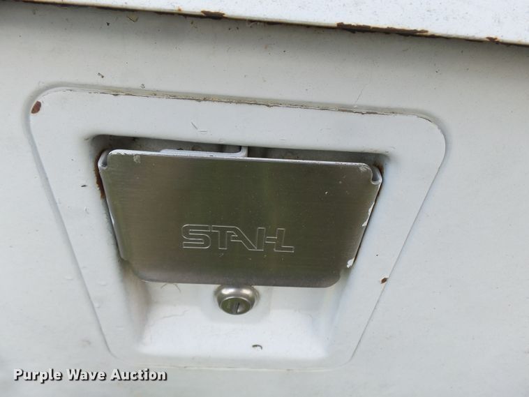 image for item DH3857 Stahl pickup topper