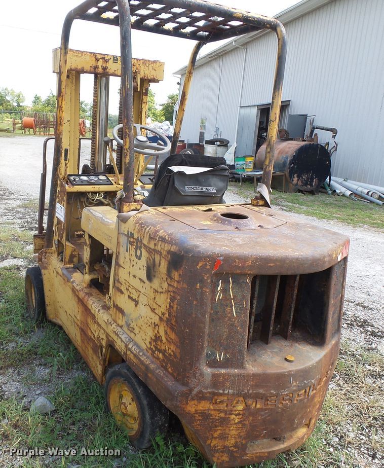 image for item DH3860 Caterpillar T60B  forklift