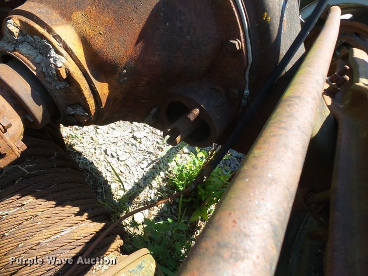 image for item DH3861 1980 Ford  truck cab and chassis