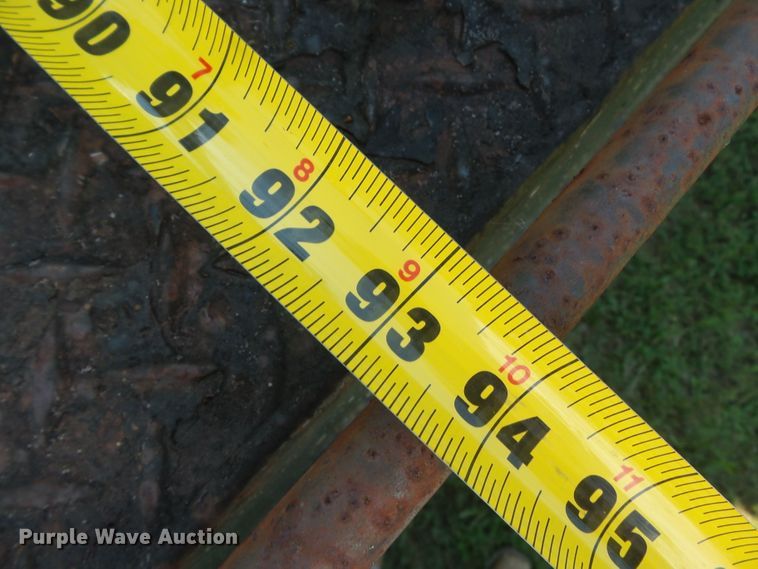 image for item DH3869 1980 Ford F600  bucket truck