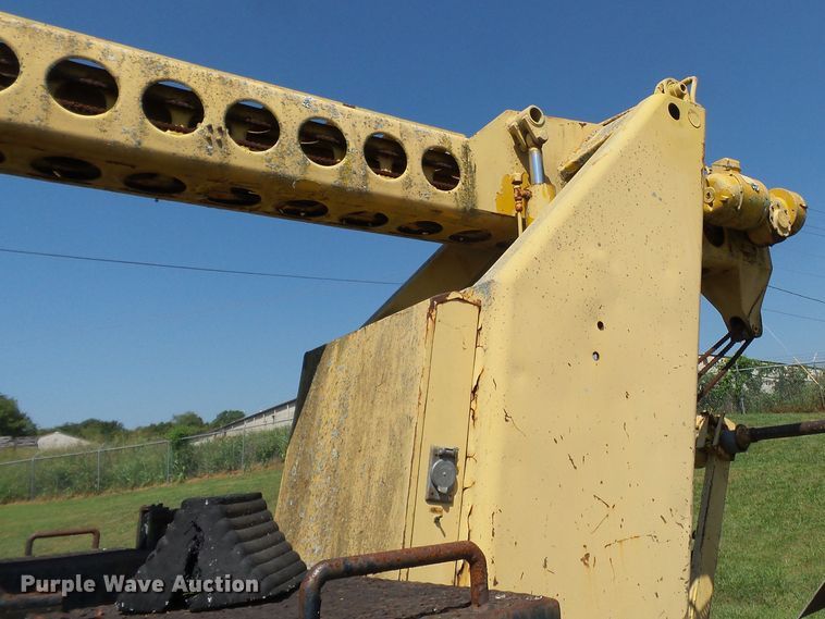 image for item DH3869 1980 Ford F600  bucket truck