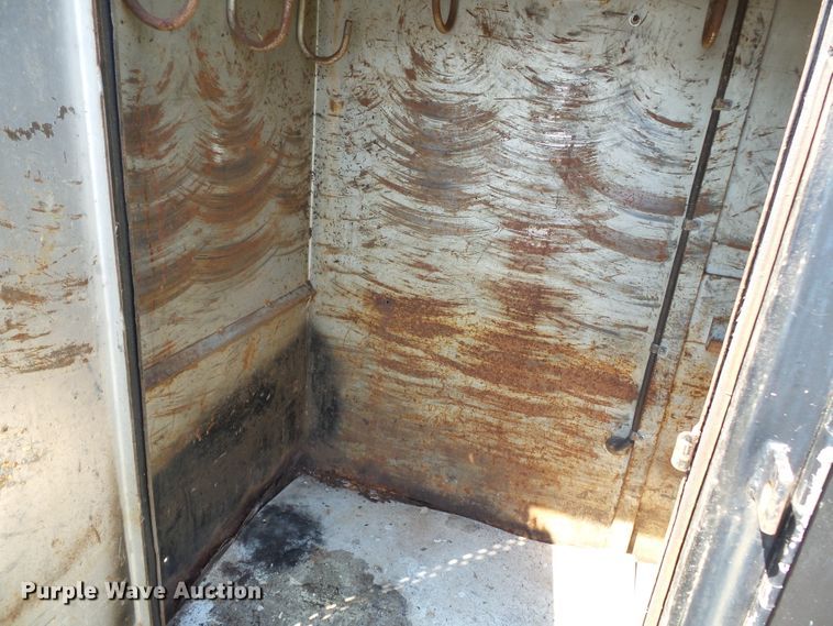 image for item DH3869 1980 Ford F600  bucket truck