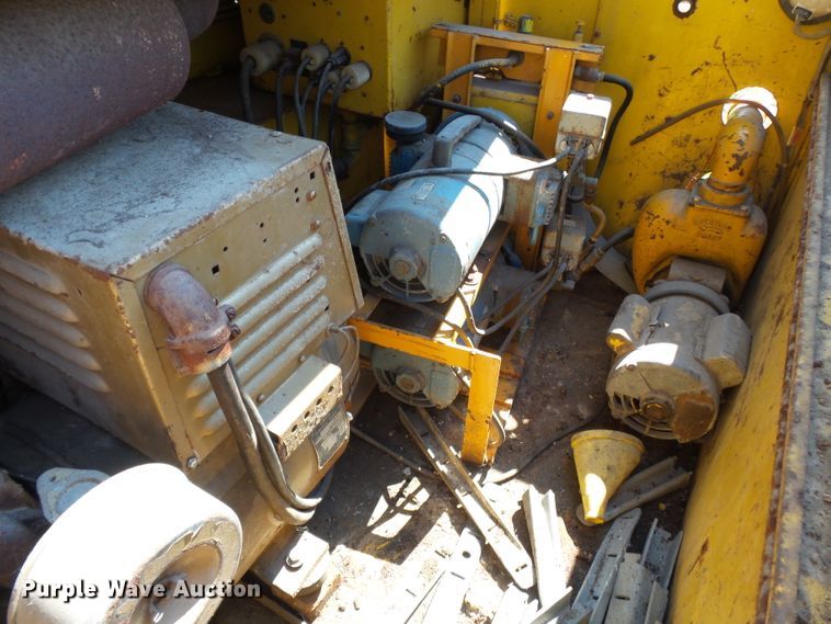 image for item DH3877 Hesco  generator set