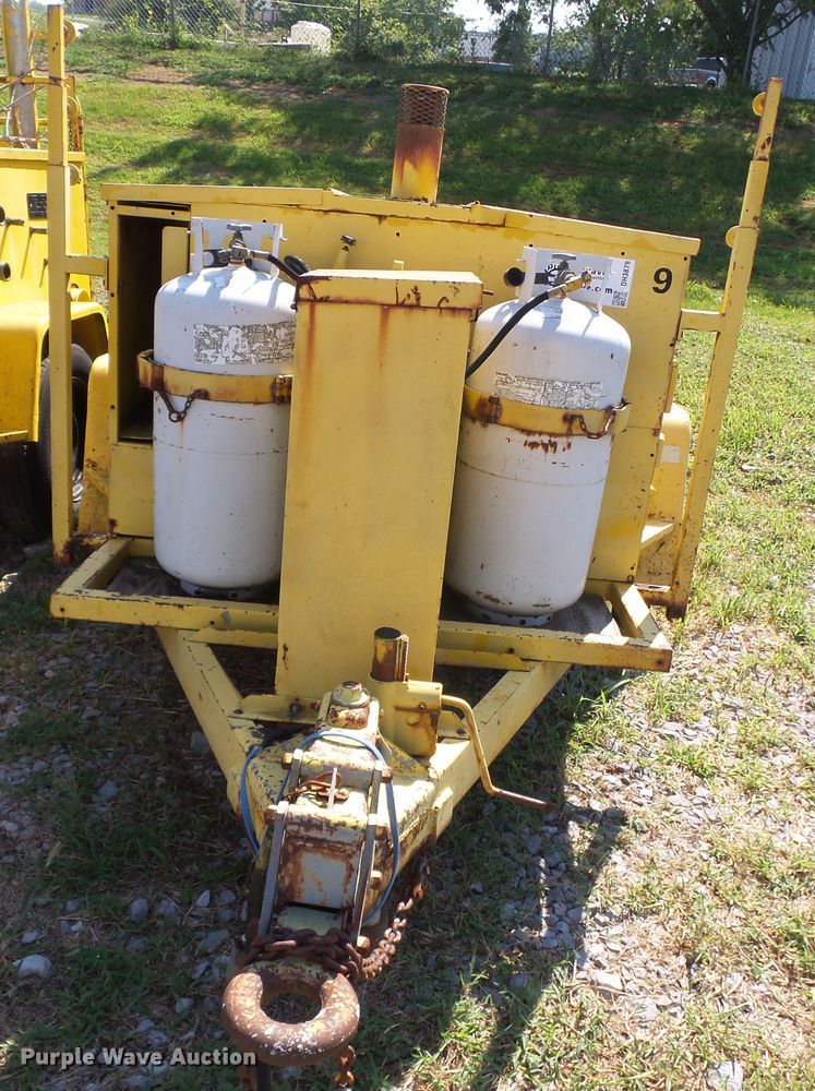 image for item DH3879 Hesco  generator