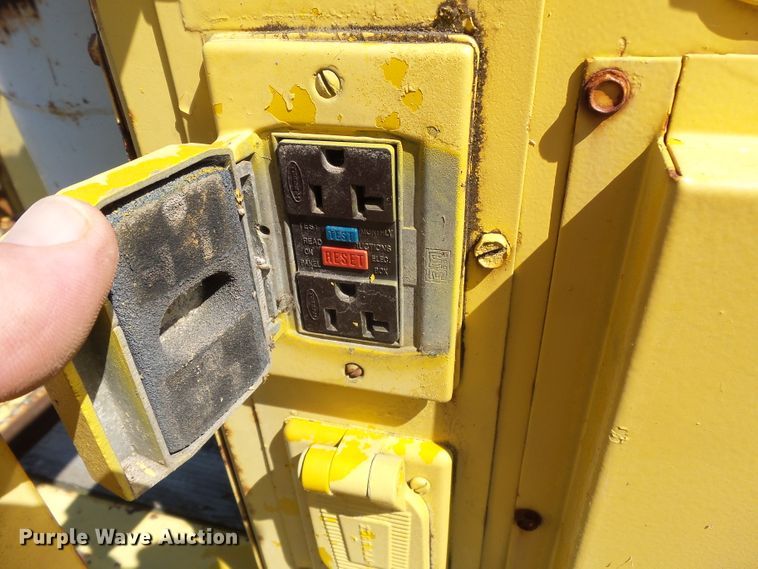 image for item DH3879 Hesco  generator