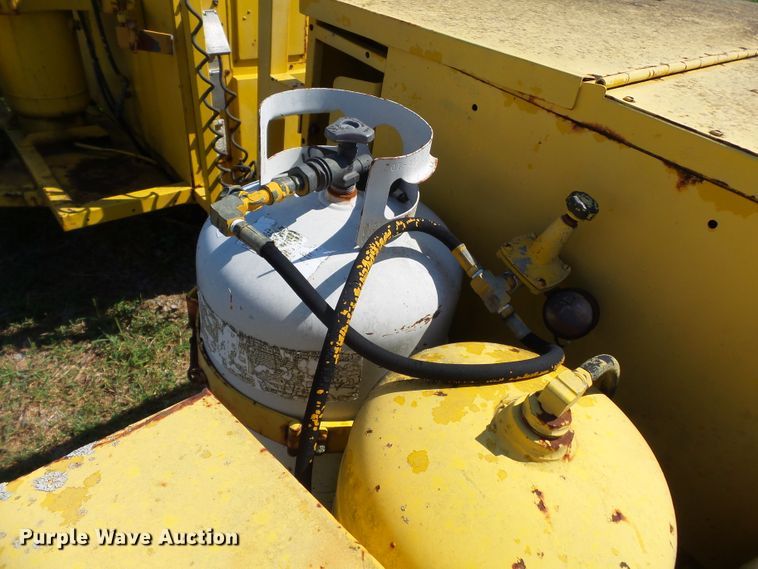 image for item DH3879 Hesco  generator