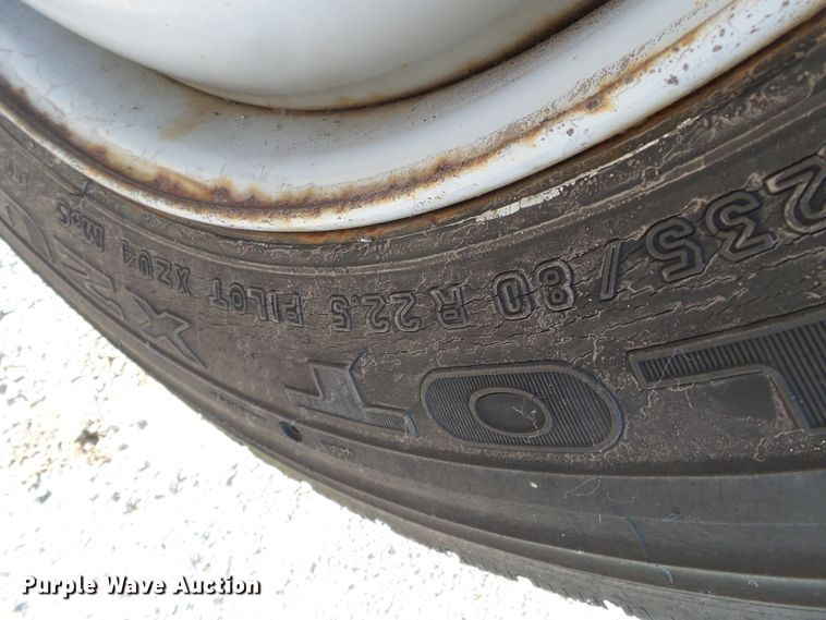 image for item DH3881 1987 GMC C7000  digger derrick truck