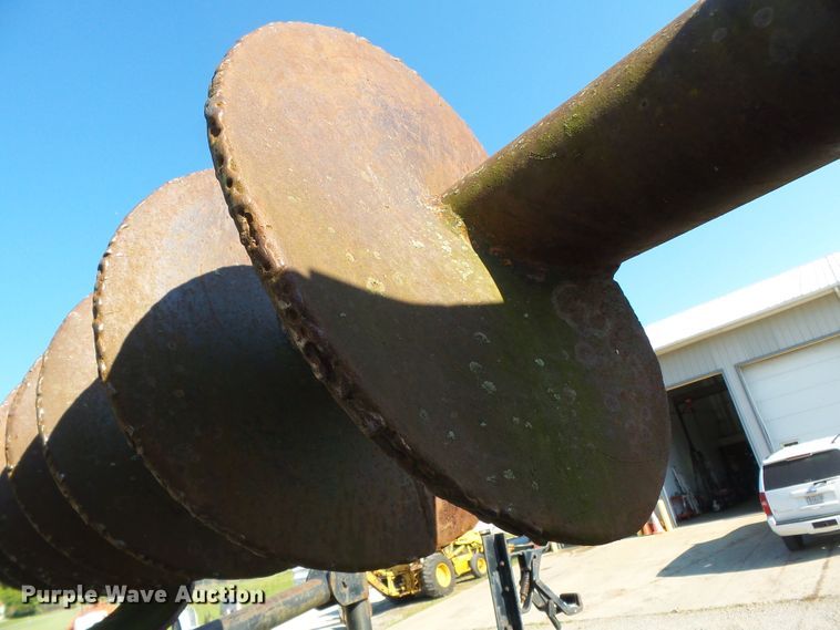 image for item DH3881 1987 GMC C7000  digger derrick truck