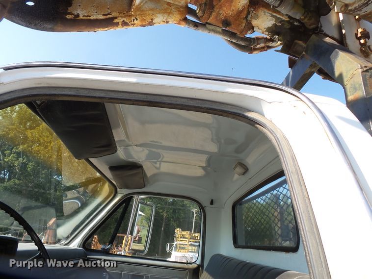 image for item DH3881 1987 GMC C7000  digger derrick truck