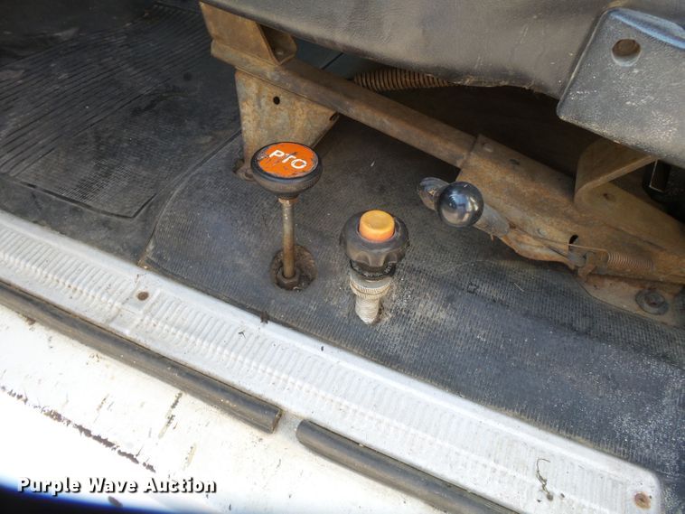 image for item DH3881 1987 GMC C7000  digger derrick truck