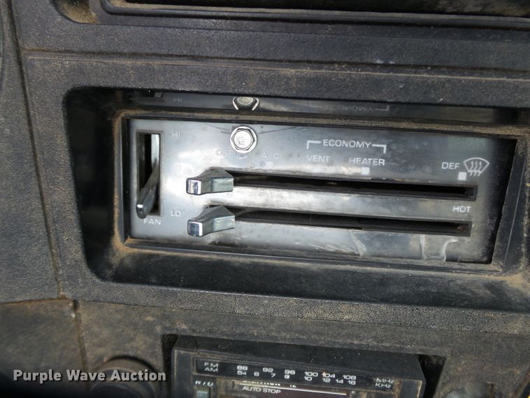 image for item DH3881 1987 GMC C7000  digger derrick truck