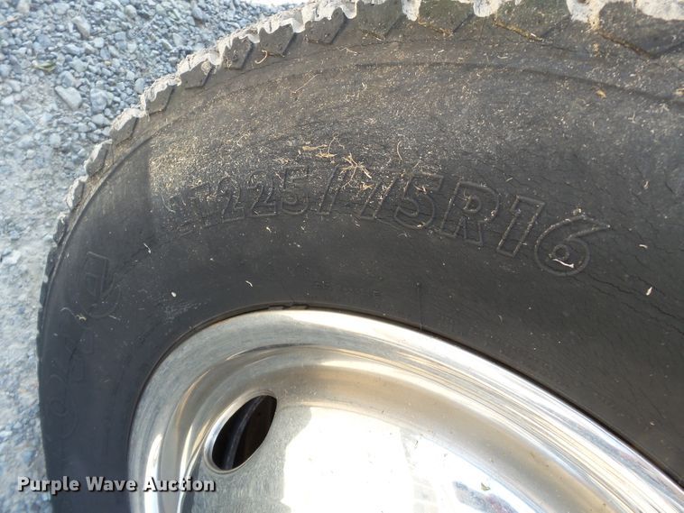 image for item DH3882 1986 Chevrolet  bucket truck