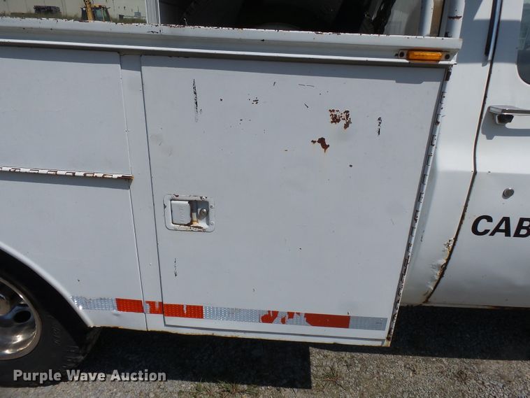 image for item DH3882 1986 Chevrolet  bucket truck