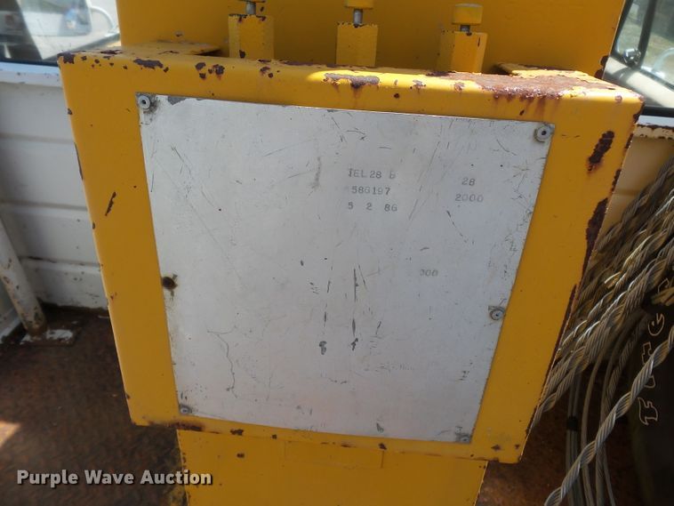 image for item DH3882 1986 Chevrolet  bucket truck