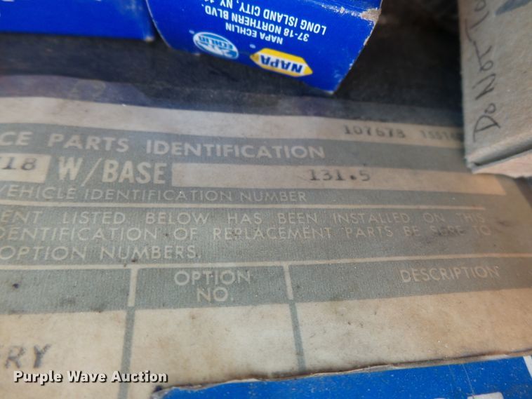 image for item DH3882 1986 Chevrolet  bucket truck