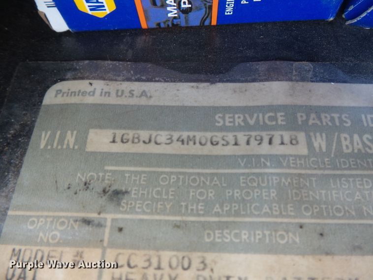 image for item DH3882 1986 Chevrolet  bucket truck