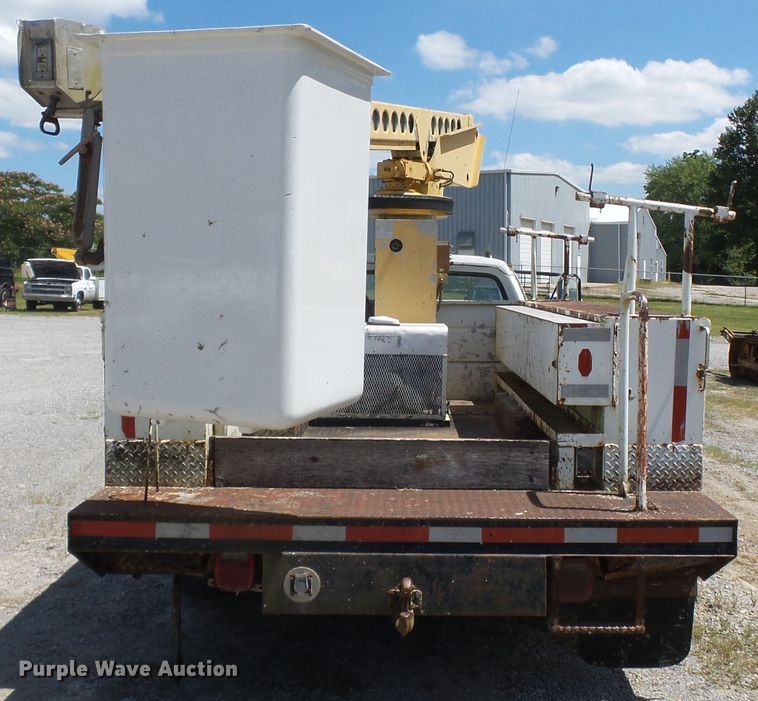 image for item DH3883 1987 Dodge D350  bucket truck