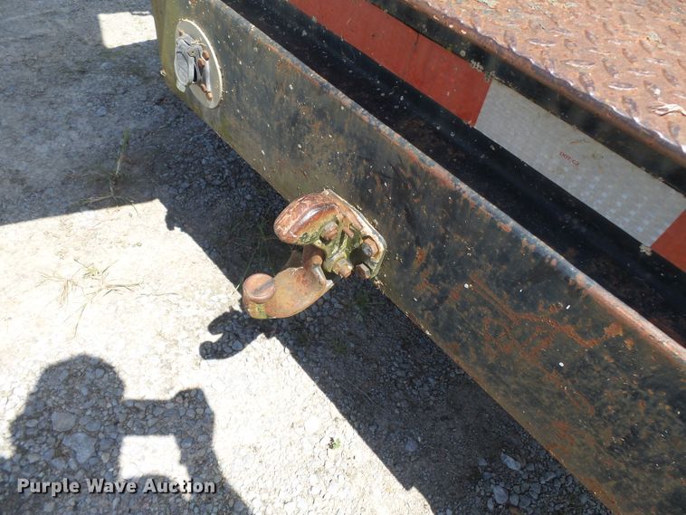 image for item DH3883 1987 Dodge D350  bucket truck