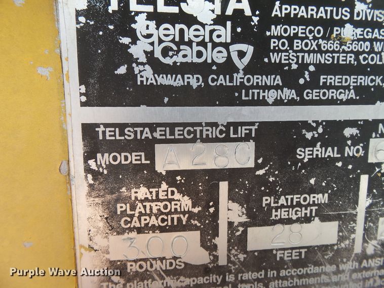 image for item DH3883 1987 Dodge D350  bucket truck