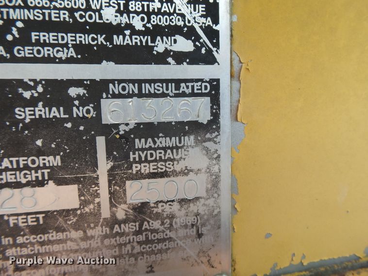 image for item DH3883 1987 Dodge D350  bucket truck