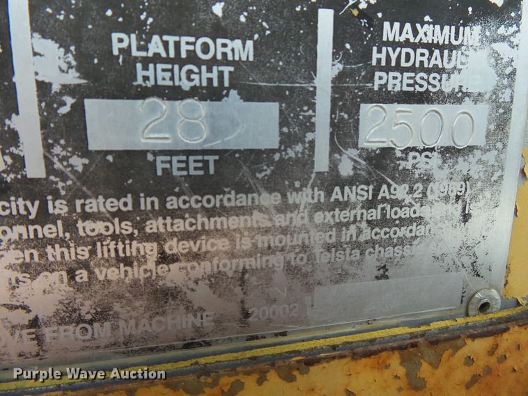 image for item DH3883 1987 Dodge D350  bucket truck