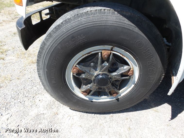 image for item DH3884 1991 International 4600  bucket truck