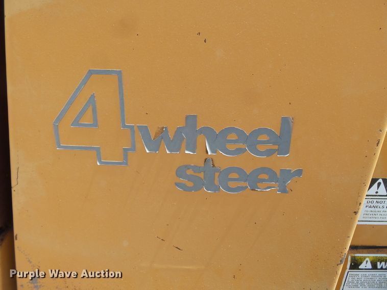 image for item DH3890 1989 Case 760  vibratory cable plow