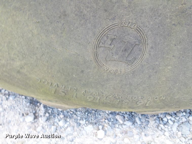 image for item DH3891 Ditch Witch 6510  trencher